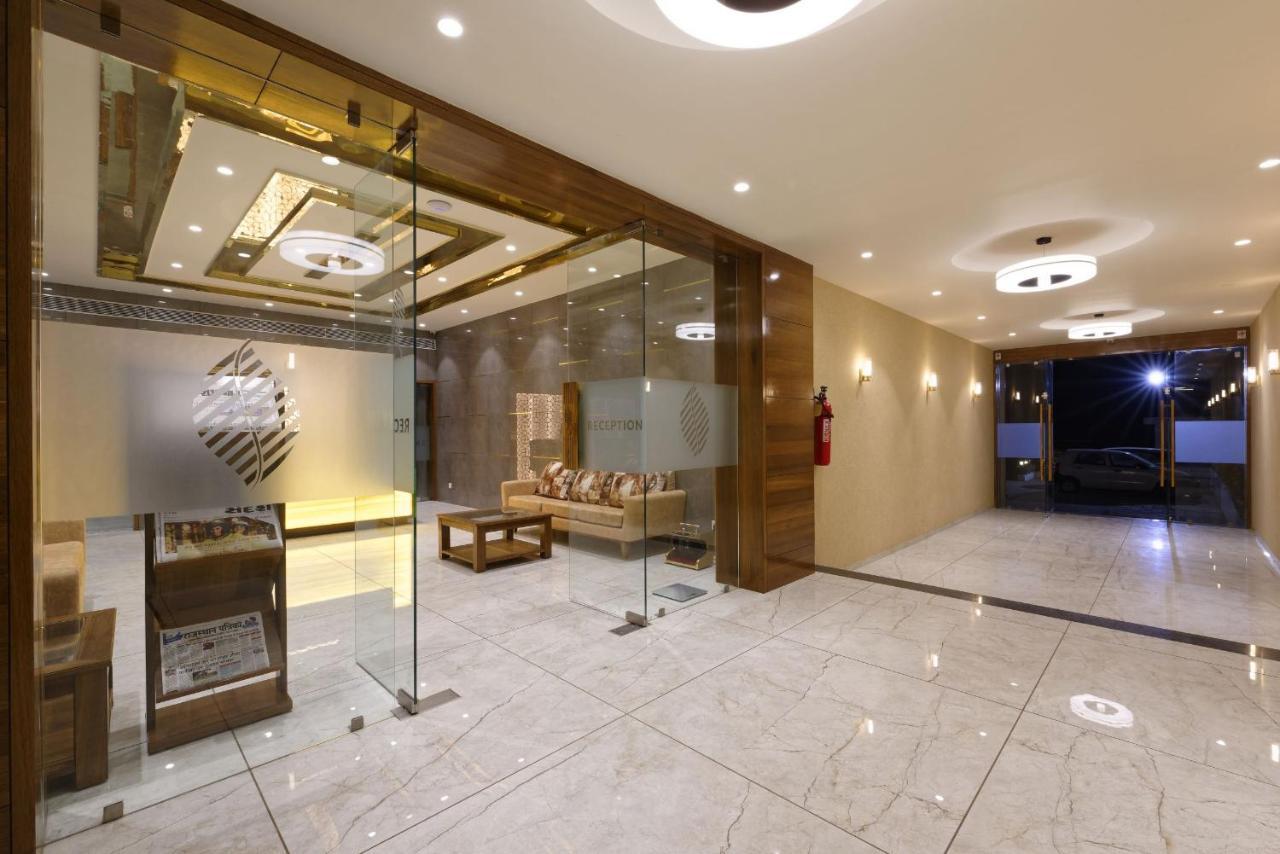 Hotel Flourish International Ahmedabad Eksteriør billede