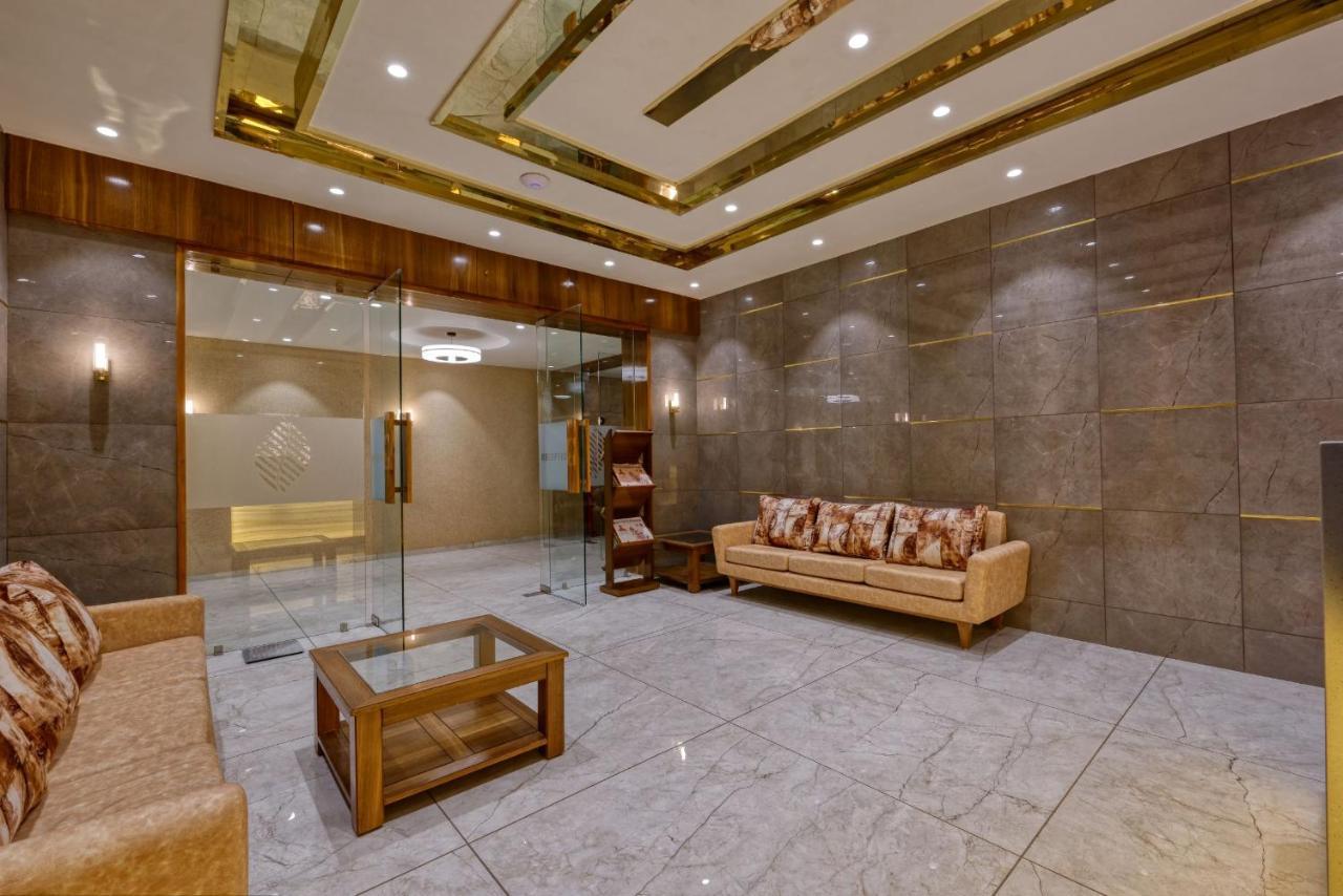 Hotel Flourish International Ahmedabad Eksteriør billede