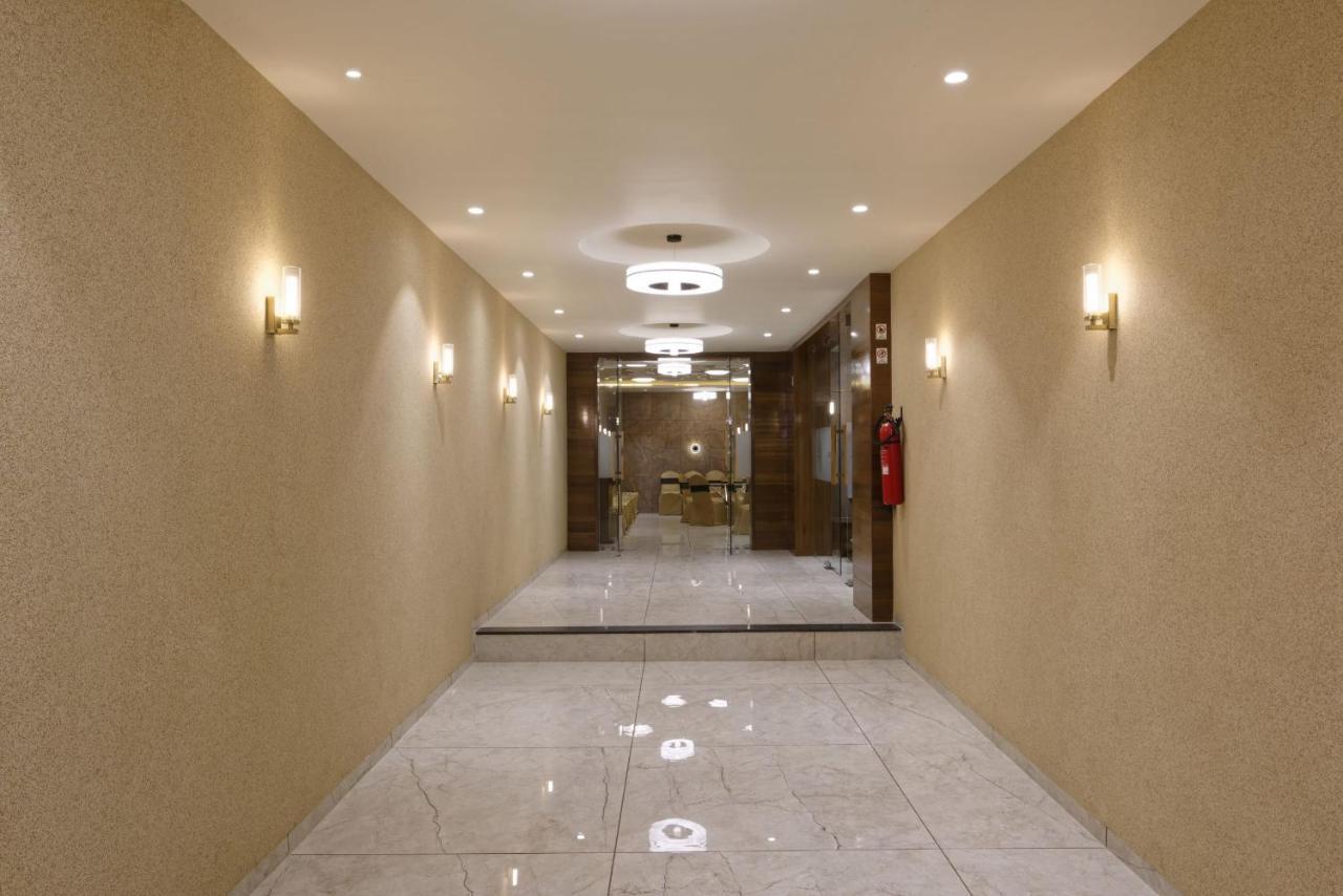 Hotel Flourish International Ahmedabad Eksteriør billede