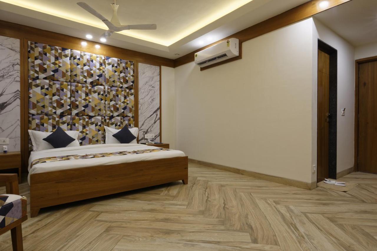 Hotel Flourish International Ahmedabad Eksteriør billede